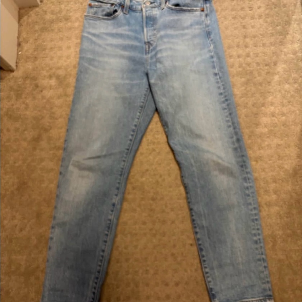 Levi’s wedgies (woman) size 28